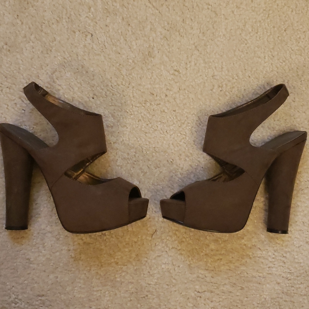 Chocolate peep toe platform heels